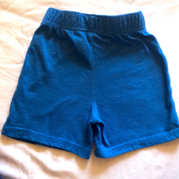 Essential 100% cotton shorts - Picture 2 of 2